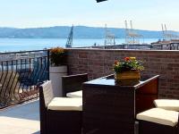 B&B Trieste - IL DANDY appartamento con parcheggio - Bed and Breakfast Trieste