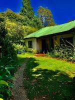 B&B Hogsback - Back o' the Moon Holiday cottage - Bed and Breakfast Hogsback