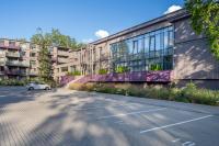 1-bedroom apartment with private parking & terrace - B&B