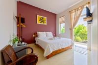 Kamer met Queensize Bed en Balkon