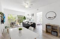 Charming 2 Bedroom Apartment in Victoria Park - B&B