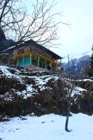 B&B Manali - Ahorastays - Bed and Breakfast Manali