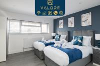 B&B Milton Keynes - 4bed perfect for contractors & Long Stays By Valore Property Services - Bed and Breakfast Milton Keynes