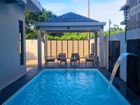 B&B Grand Baie - Serenity I - 4 BR Villa - Bed and Breakfast Grand Baie