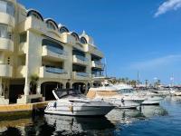 G&G Isla Marina Puerto 2 - B&B Benalmádena