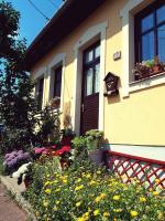 Lotus Apartman - B&B
