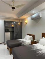 B&B Lahore - HOTEL MEDALLION SUITES - Bed and Breakfast Lahore
