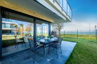 MyFlat Sunset Beach77 Premium Apartment - Ferienwohnung