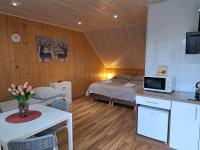 B&B Powidz - Noclegi Pod Modrzewiem - Bed and Breakfast Powidz