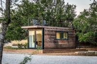 New Oak Grove-Container Retreat - B&B