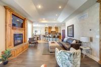 Rigby Home with Game Room and Fire Pit - B&B