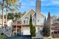 Four bedroom holiday home