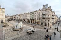 Rynok Square apartment with balcony - B&B