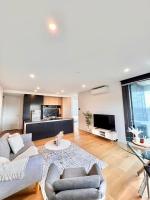 B&B Melbourne - Ivanhoe Apartment 2BR Urban Oasis - Bed and Breakfast Melbourne