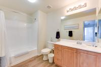 Spacious, Comfortable, and Central Condo - Chambres d’hôtes Los Angeles