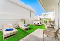 Villa Larisa - private heated pool, chill out and BBQ - B&B Callao Salvaje