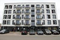 Warmzy Home - Modern 2 Rooms Apartment With Free Parking - B&B