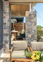 Villa Salvia - Country style luxury & a captivating poolscape - B&B Áyiai Paraskiaí