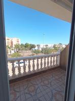 Adosado con garaje privado - Junto al mar - Chambres d'hôtes Los Nietos