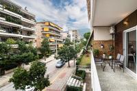 Modern Apartment in Cholargos - Bed and Breakfast