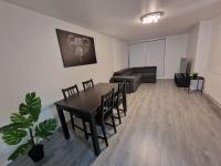Contemporary City Centre Flat - Bed and Breakfast