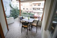 Near Center Apartments 3 - Bed and Breakfast Tirana