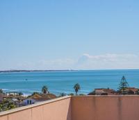 Attico Terrazza CieloMare Seaview - Bed and Breakfast Pozzallo