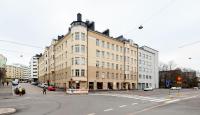 Cozy roomy studio flat next to tram stop @ Kallio - B&B