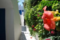 Koulas Pension - Red Lake - B&B Agios Prokopios