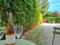 Joli studio lumineux centre avec parking securise dans quartier recherche - B&B Aix-en-Provence