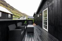 Tranquil Village Retreat / Tjørnuvík - Ferienwohnung Tjørnuvík
