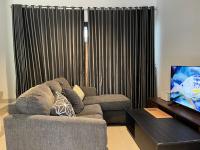 2 Floor Cozy House in Wisteria Jakarta Garden City - Ferienwohnung Jakarta