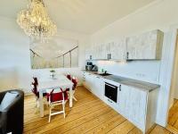 Seeseite - Bed and Breakfast Warnemünde