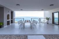 Luxury Villa Ovation heated pool sea view - B&B Jesenice