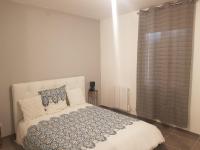 Appartement spacieux et confortable à Clermont-Dessous, terrasse - B&B Clermont-Dessous