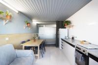 Seafront Beachroom - B&B