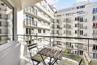 Le CHARMANT Paris Expo Appart'hotel Adagio 4' - B&B