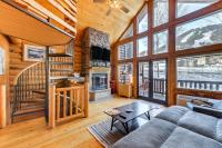 Jackson Condo with Fireplace Less Than Half Mi to Snow King! - B&B