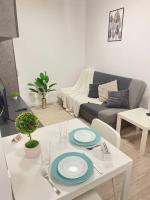 Sunlit Shelter * Ideal Location! Free Parking - B&B