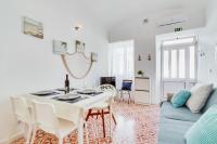 SevenHouses - CosyHome - Downtown Olhão @Homesbyfc - B&B Olhão