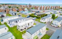 Your Ultimate Holiday Rental at Pevensey Bay 35 Woodland Walk - B&B