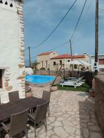 Villa Lina private pool - B&B Kontomári