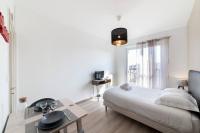 Studio Hypercentre avec vue sur le vieux Lyon AIL - B&B