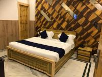 B&B Nuova Delhi - Hotel Royal Plaza B&B - Bed and Breakfast Nuova Delhi