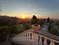 B&B Frascati - Entire apartment in villa with parking - Bed and Breakfast Frascati