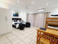 Deluxe Family Suite