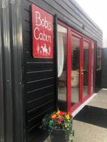 B&B Galway - Bob’s Cabin - Bed and Breakfast Galway