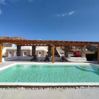 B&B Plintrí - Dual Apts with Pool Ideal for 10 Guests in Mykonos - Bed and Breakfast Plintrí