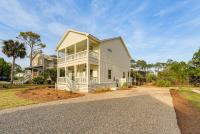 B&B Big Blackjack Landing - Peaceful Carrabelle Home with Pool and Beach Access! - Bed and Breakfast Big Blackjack Landing