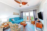 Baywatch B8 - Bed and Breakfast Pensacola Beach